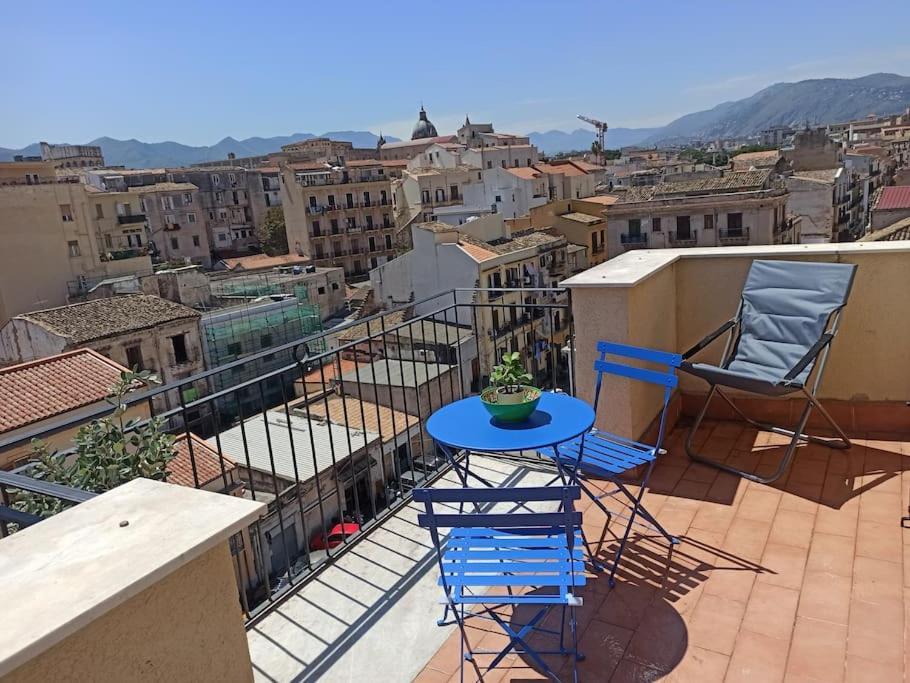 A Terrace In The Heart Of Palermo Apartment Exterior photo